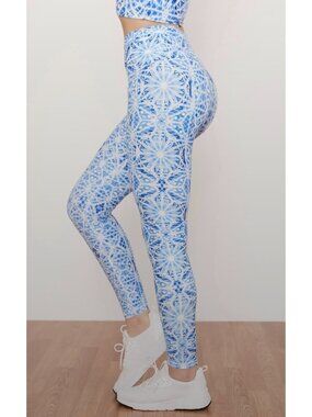 WOLVEN THREADS Aqua Aura Tie Dye High Rise 7/8 Leggings Small Athleisure Yoga